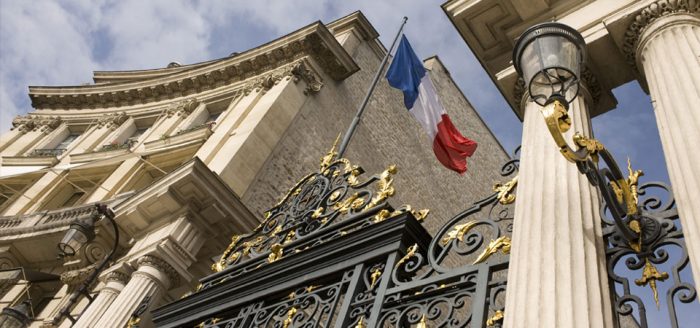 Avec sa circulaire anti-retour au 90 km/h, le gouvernement infantilise les présidents de département