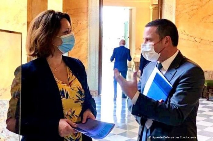 Signalisation des voitures radars : 60 députés soutiennent la proposition de loi !